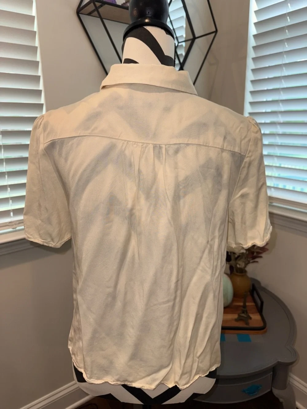 Modcloth Princess Highway Cream Button Down Pleated Bow Blouse - Picture 4 of 10